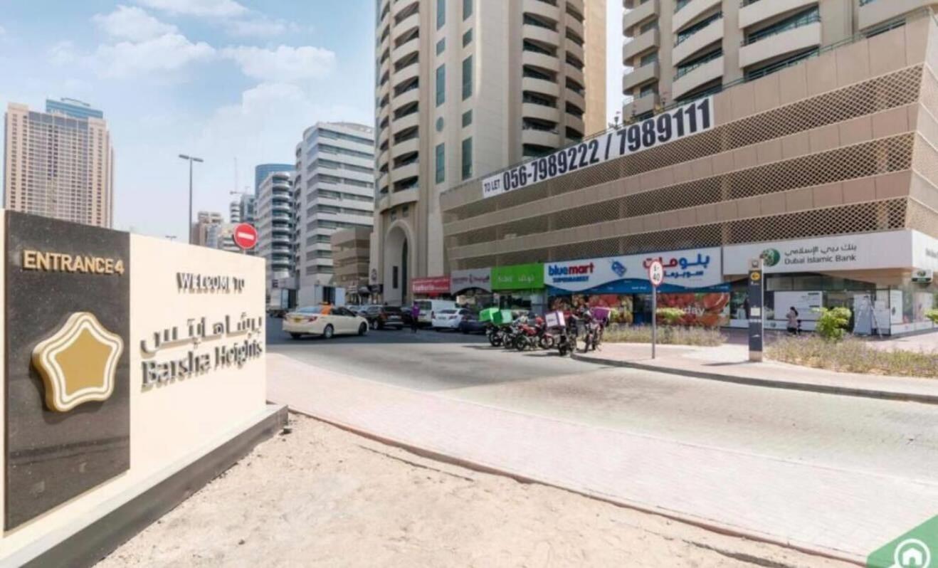 Contemporary In Barsha Heights Tecom Near Icm Metro Dubai