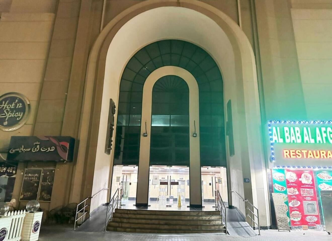 Homestay Contemporary In Barsha Heights Tecom Near Icm Metro *
