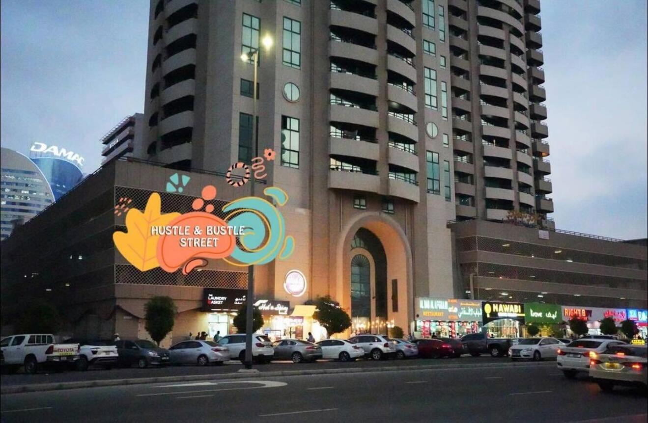 Contemporary In Barsha Heights Tecom Near Icm Metro