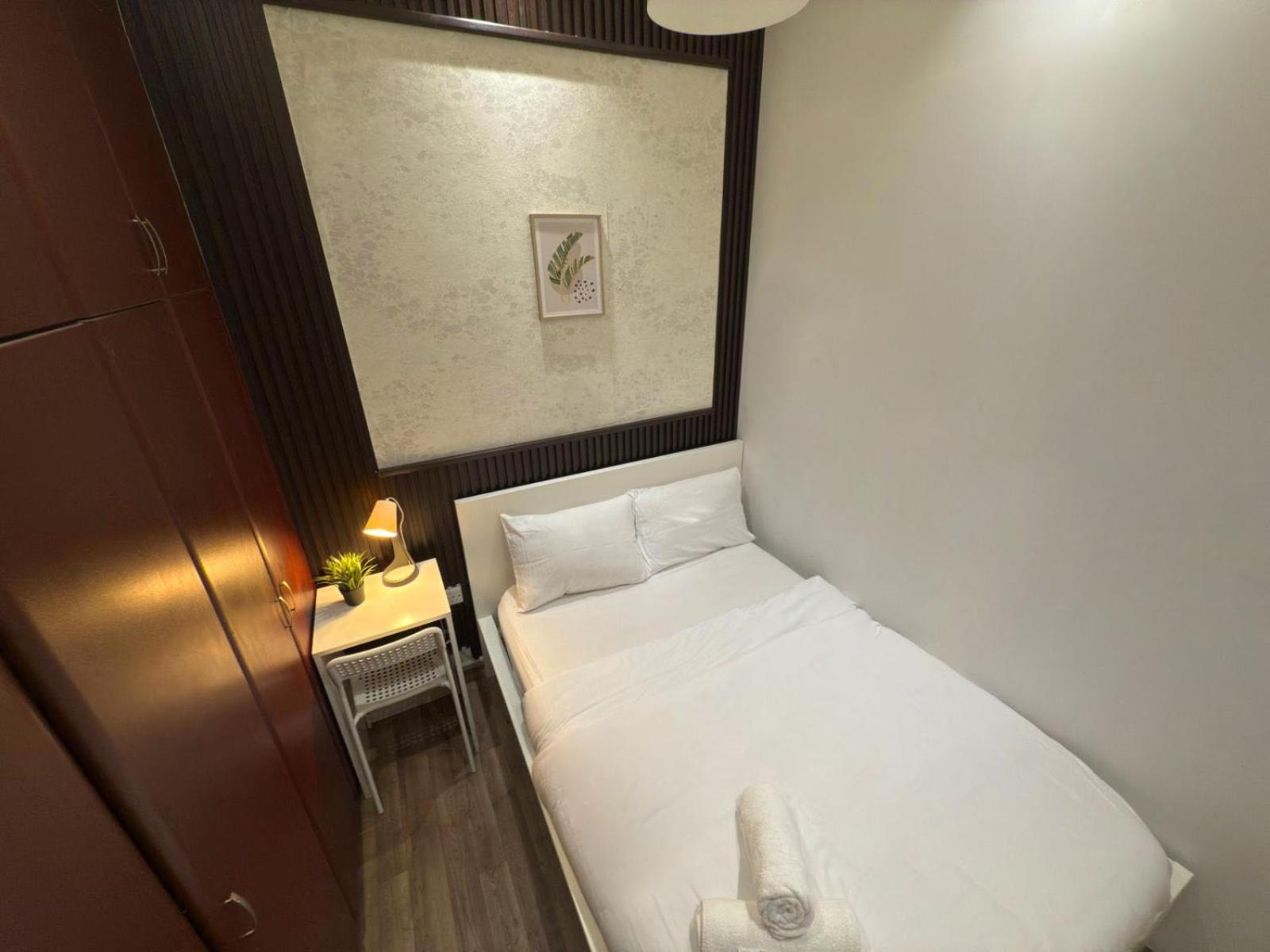 Homestay Contemporary In Barsha Heights Tecom Near Icm Metro *